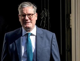 特朗普与英国首相通话，讨论双边贸易