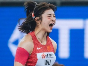 老被骂的吴艳妮，还没赢够