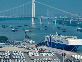 【地评线】金羊网评：首季“开门红”，彰显中国经济强劲“续航能力”