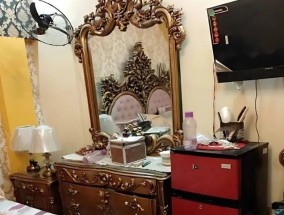 窃贼从卡拉奇一所空置的房子里偷走了价值超过700万卢比的现金和黄金