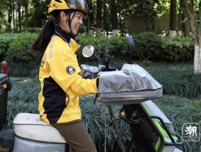 脑瘫女骑手在杭州送外卖7年：“我和大家没什么不同，都在努力生活”