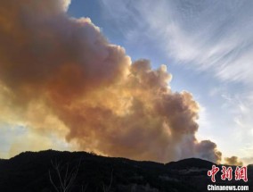 升温刮风对山西平遥沁源交界处山火扑救造成不利影响