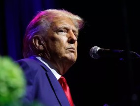 萨迪克·汗对唐纳德·特朗普的种族主义言论加倍下注，称英国必须喊出“最好的朋友”