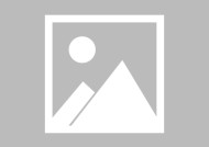 私家车占道挡住消防车被众人推翻，中山官方：将对车主追责