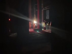 济南一废弃厂房内“惊现”二十余人蹦迪，组织者称未报备，派出所：需经批准