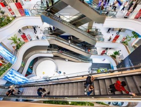 京东MALL北京首店试营业，线下零售再扩张