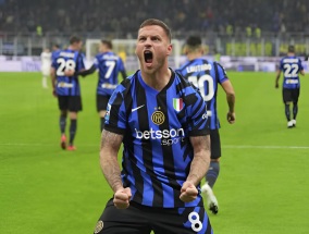 国际米兰2-1战胜佛罗伦萨，落后领头羊那不勒斯1分